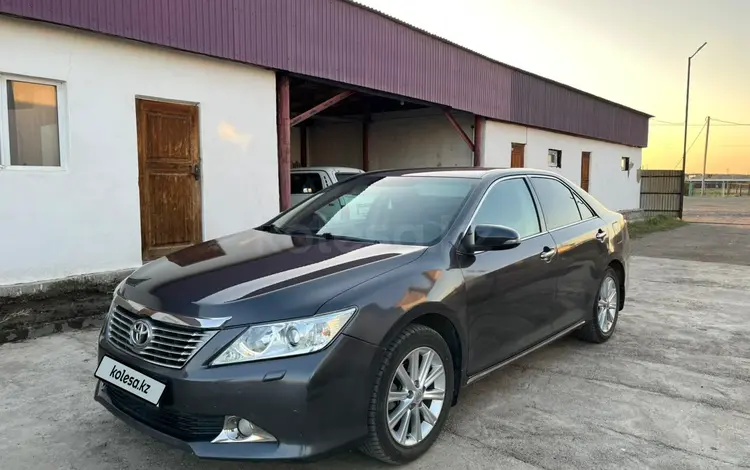 Toyota Camry 2014 года за 9 800 000 тг. в Семей