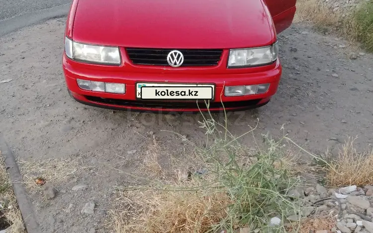Volkswagen Passat 1995 года за 1 350 000 тг. в Тараз