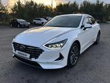 Hyundai Sonata 2022 года за 12 300 000 тг. в Астана