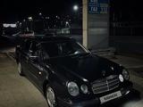 Mercedes-Benz E 200 1999 года за 2 200 000 тг. в Павлодар – фото 3