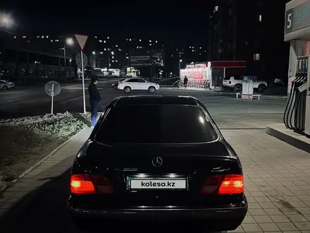 Mercedes-Benz E 200 1999 года за 2 200 000 тг. в Павлодар – фото 6