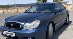 Hyundai Sonata 2003 года за 1 800 000 тг. в Жанаозен – фото 2