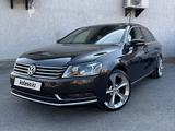Volkswagen Passat 2013 года за 5 700 000 тг. в Шымкент
