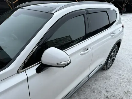 Hyundai Santa Fe 2019 года за 13 800 000 тг. в Караганда – фото 18