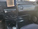 Volkswagen Passat 1995 года за 1 600 000 тг. в Шымкент – фото 3