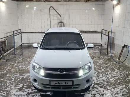 ВАЗ (Lada) Granta 2190 2014 года за 3 000 000 тг. в Астана – фото 2