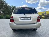 Toyota Highlander 2005 года за 8 000 000 тг. в Костанай – фото 3