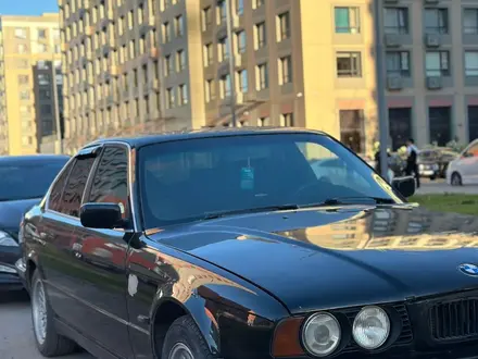 BMW 520 1991 года за 1 150 000 тг. в Астана – фото 3