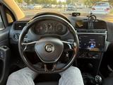 Volkswagen Polo 2017 года за 5 500 000 тг. в Актобе – фото 2