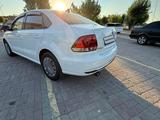 Volkswagen Polo 2017 года за 5 500 000 тг. в Актобе – фото 4