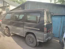 Mitsubishi Delica, 1996