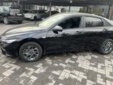 Hyundai Elantra 2024 годаfor10 650 000 тг. в Алматы – фото 2