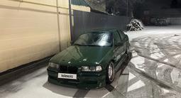 BMW 323 1991 года за 2 800 000 тг. в Алматы