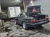 Mercedes-Benz E 300 1992 года за 2 200 000 тг. в Усть-Каменогорск