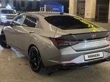 Hyundai Elantra 2022 годаүшін8 500 000 тг. в Караганда – фото 3
