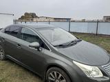 Toyota Avensis 2012 года за 5 500 000 тг. в Уральск – фото 4