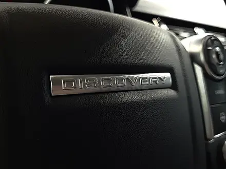 Land Rover Discovery 2017 года за 20 990 000 тг. в Алматы – фото 19