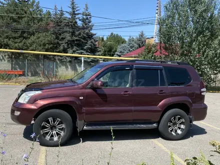 Toyota Land Cruiser Prado 2004 года за 6 999 000 тг. в Алматы – фото 3