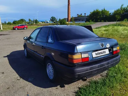 Volkswagen Passat 1992 года за 1 300 000 тг. в Лисаковск – фото 2