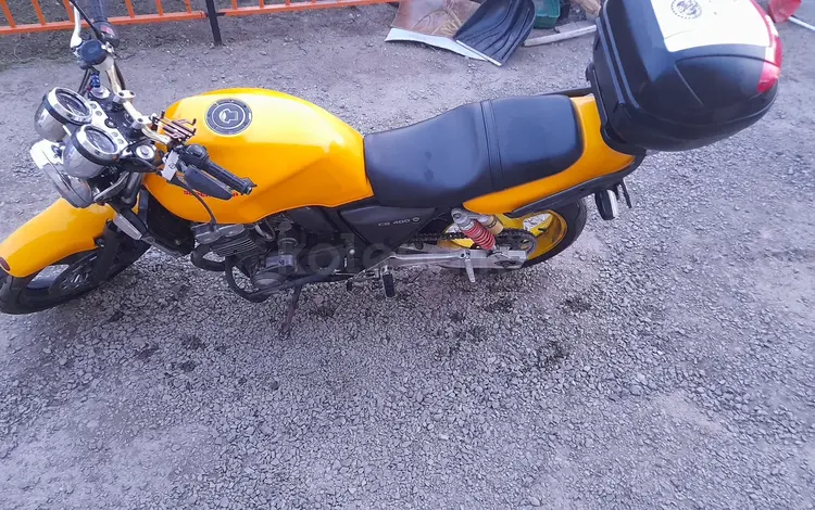 Honda  CB 400 Super Four 1993 года за 1 500 000 тг. в Астана