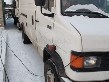 Mercedes-Benz  T2 1996 года за 7 000 000 тг. в Петропавловск – фото 12