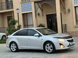 Chevrolet Cruze 2012 года за 4 600 000 тг. в Туркестан – фото 2