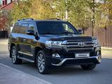 Toyota Land Cruiser 2018 года за 36 500 000 тг. в Астана – фото 3