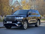 Toyota Land Cruiser 2018 года за 36 500 000 тг. в Астана – фото 4