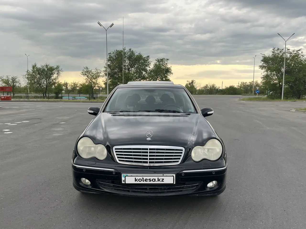 Mercedes-Benz C-Class, 2004