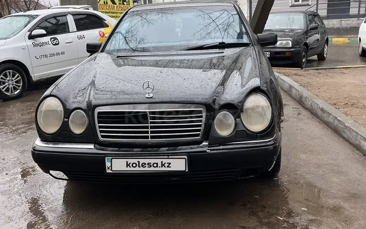 Mercedes-Benz E 230 1998 года за 2 300 000 тг. в Павлодар