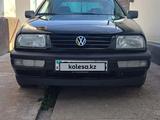 Volkswagen Vento 1995 года за 1 500 000 тг. в Ленгер