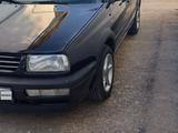 Volkswagen Vento 1995 года за 1 500 000 тг. в Ленгер – фото 2