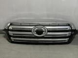 Решетка радиатора на Toyota за 30 000 тг. в Алматы