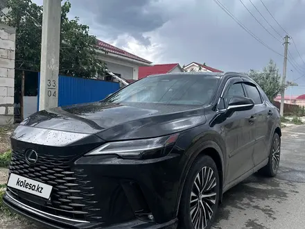 Lexus RX 350h 2023 года за 33 000 000 тг. в Атырау – фото 6
