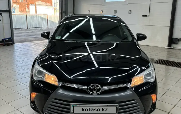 Toyota Camry 2017 года за 11 000 000 тг. в Уральск