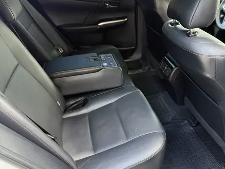 Toyota Camry 2014 года за 13 300 000 тг. в Шымкент – фото 9