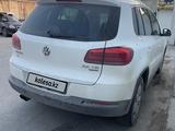 Volkswagen Tiguan 2014 годаүшін7 500 000 тг. в Шымкент – фото 4