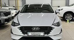 Hyundai Sonata 2021 года за 11 900 000 тг. в Уральск – фото 2