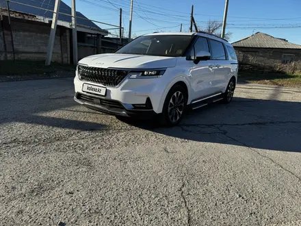 Kia Carnival 2022 года за 22 500 000 тг. в Шымкент