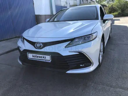 Toyota Camry 2021 года за 16 600 000 тг. в Усть-Каменогорск – фото 5