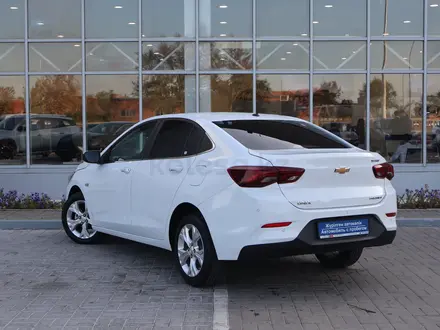 Chevrolet Onix Premier 2 2025 года за 5 590 000 тг. в Астана – фото 3