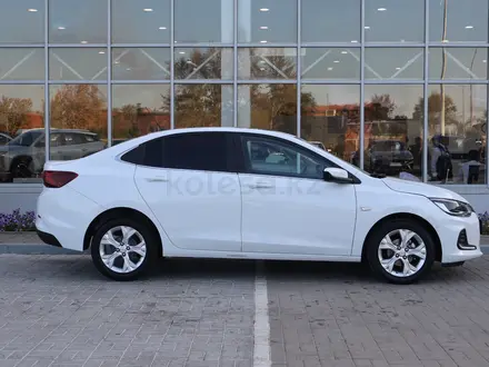 Chevrolet Onix Premier 2 2025 года за 5 590 000 тг. в Астана – фото 6