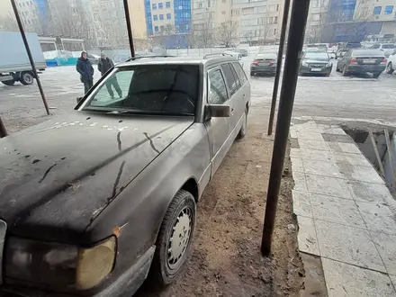 Mercedes-Benz E 230 1992 года за 700 000 тг. в Алматы – фото 3