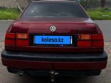 Volkswagen Vento 1993 года за 1 600 000 тг. в Шымкент – фото 2