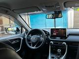 Toyota RAV4 2021 годаүшін15 000 000 тг. в Шу – фото 4