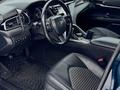 Toyota Camry 2019 года за 11 000 000 тг. в Уральск – фото 13