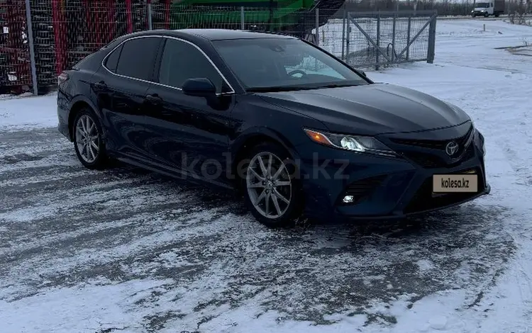 Toyota Camry 2019 года за 11 000 000 тг. в Уральск