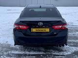 Toyota Camry 2019 года за 11 000 000 тг. в Уральск – фото 3