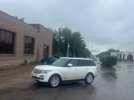 Land Rover Range Rover 2013 года за 24 000 000 тг. в Караганда – фото 2