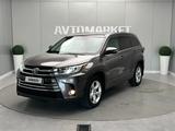 Toyota Highlander 2016 годаүшін15 900 000 тг. в Атырау